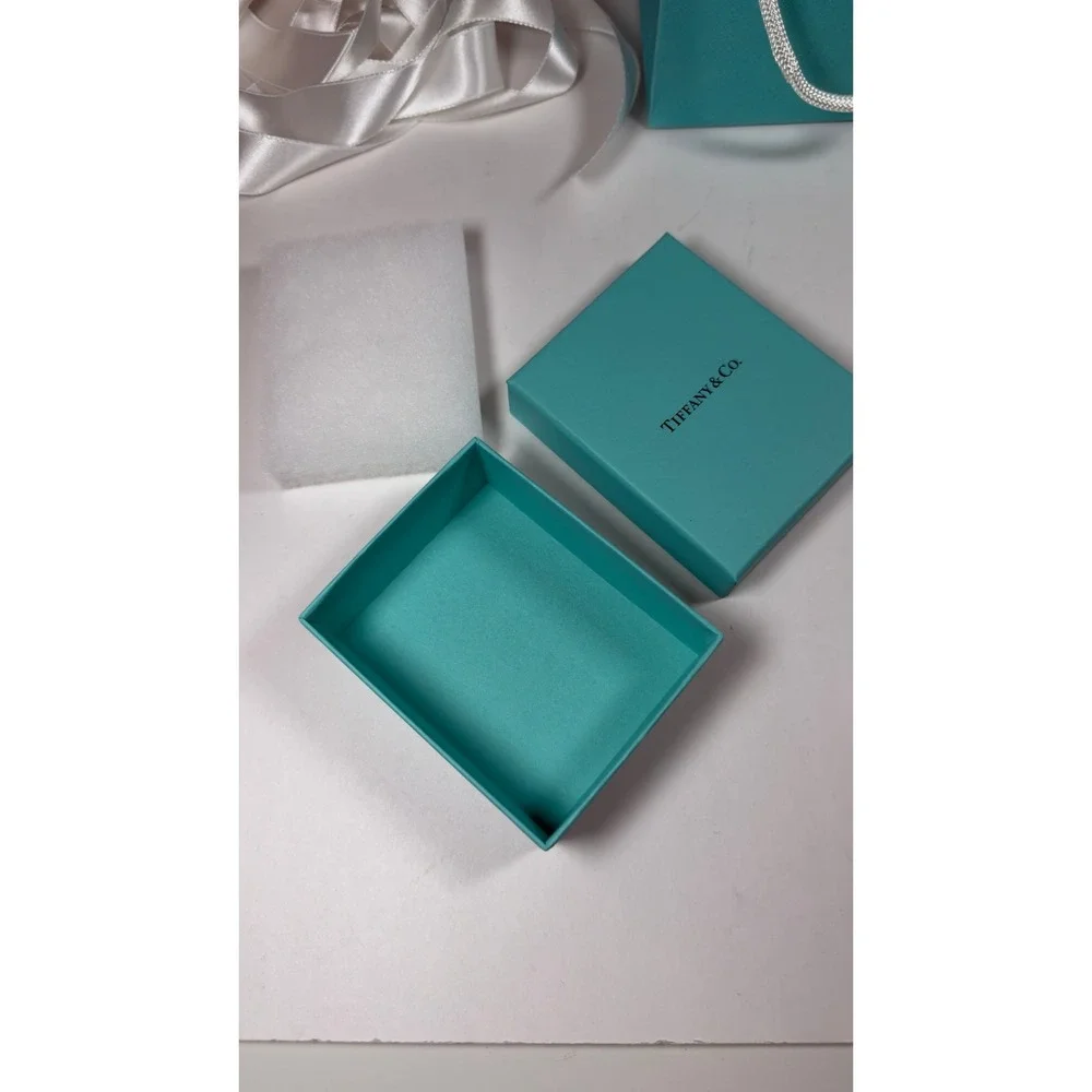 Tiffany & Co. tiffany co
